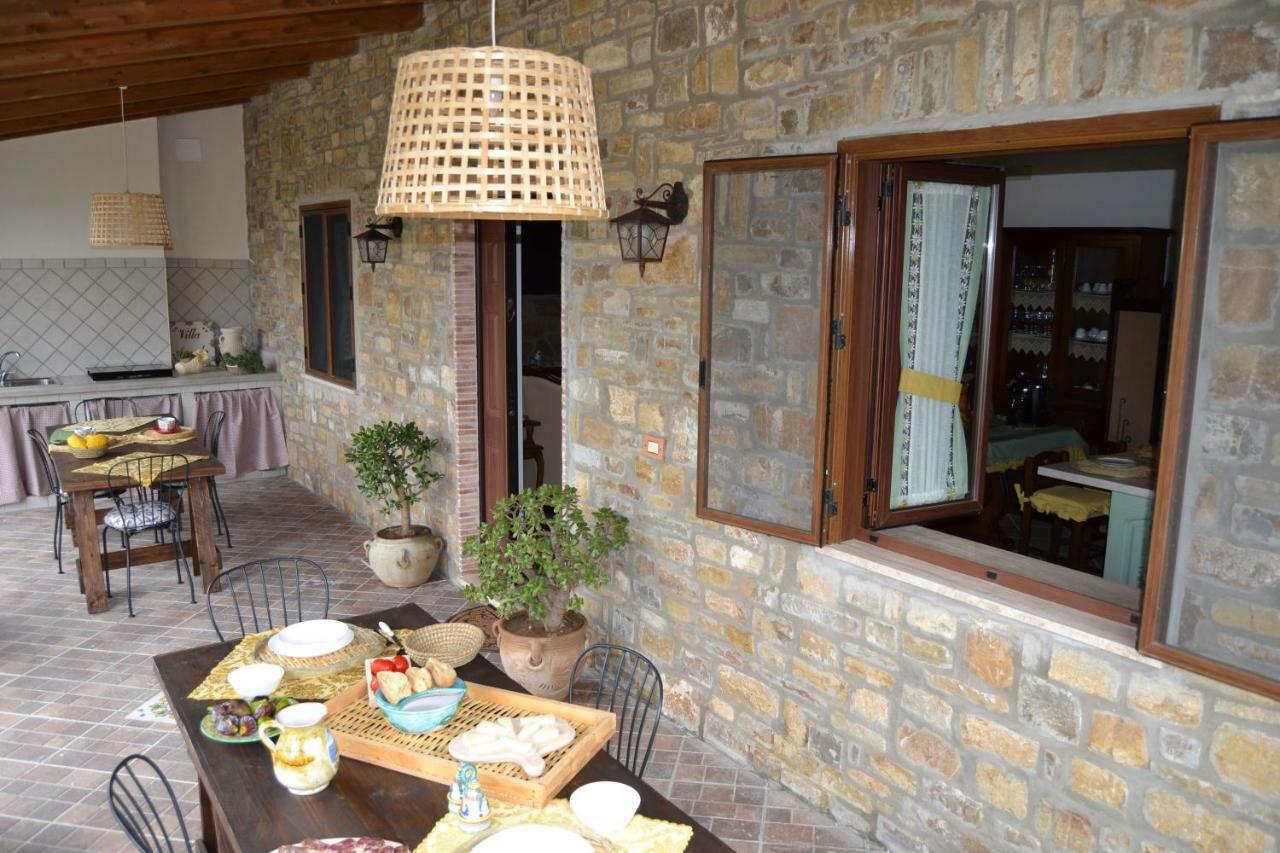 Il Brillocco Bed & Breakfast Castellabate Bagian luar foto