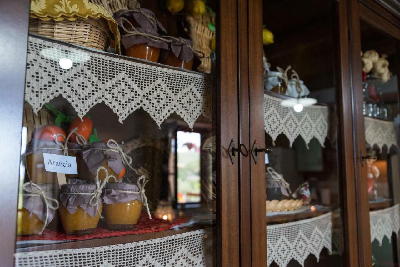 Il Brillocco Bed & Breakfast Castellabate Bagian luar foto